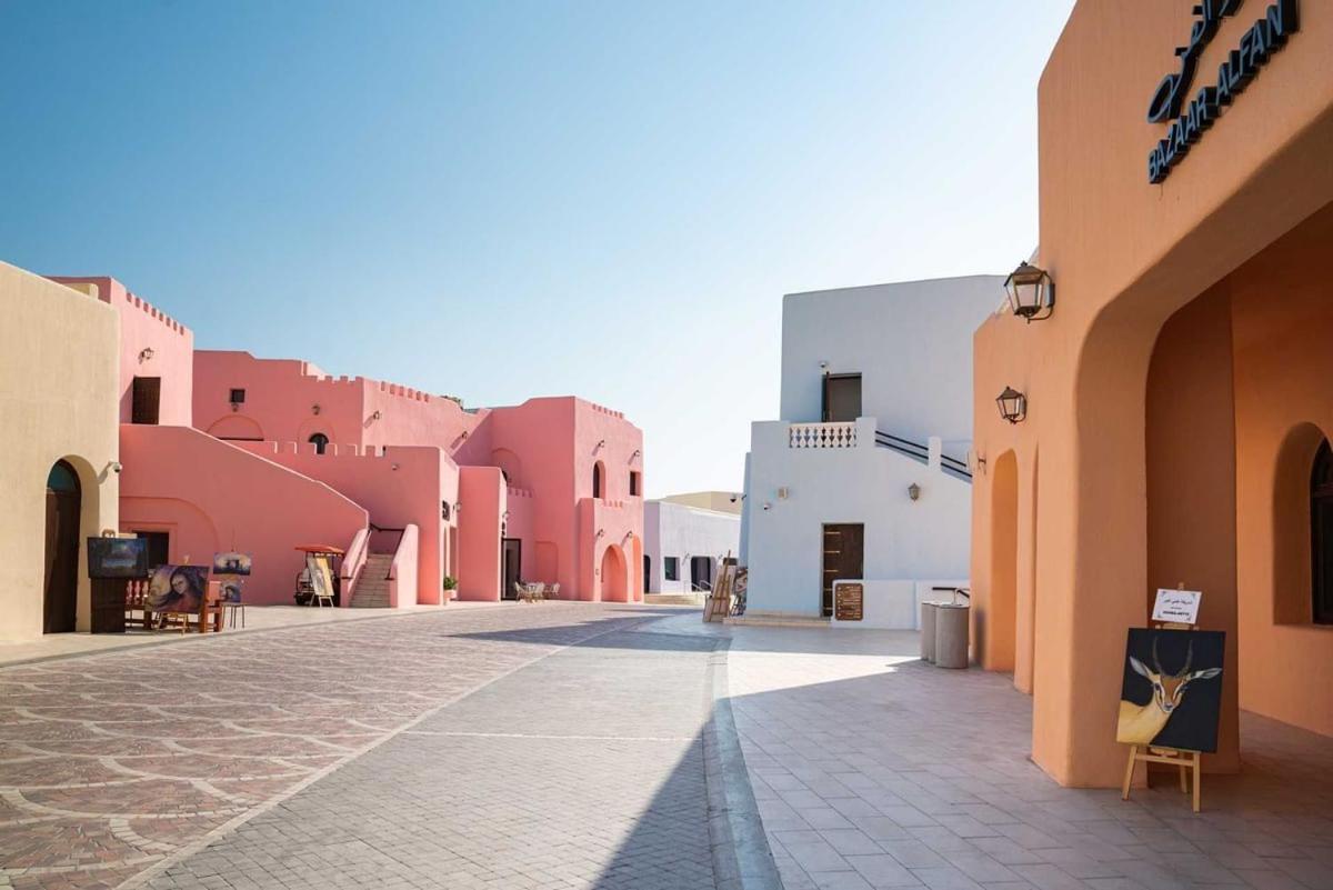 Mina Hotel And Residences By The Torch Доха Екстер'єр фото Al-Qatif corniche