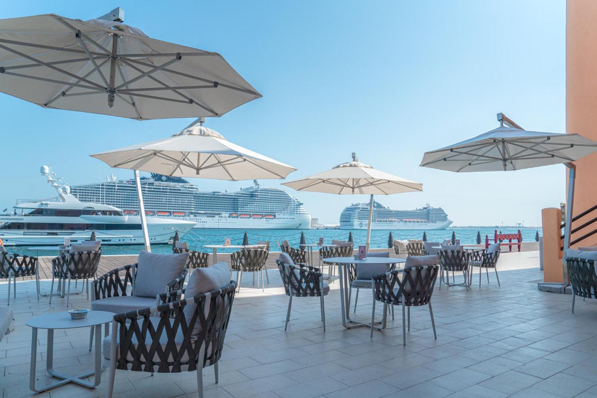 Mina Hotel And Residences By The Torch Доха Екстер'єр фото The Yacht Club